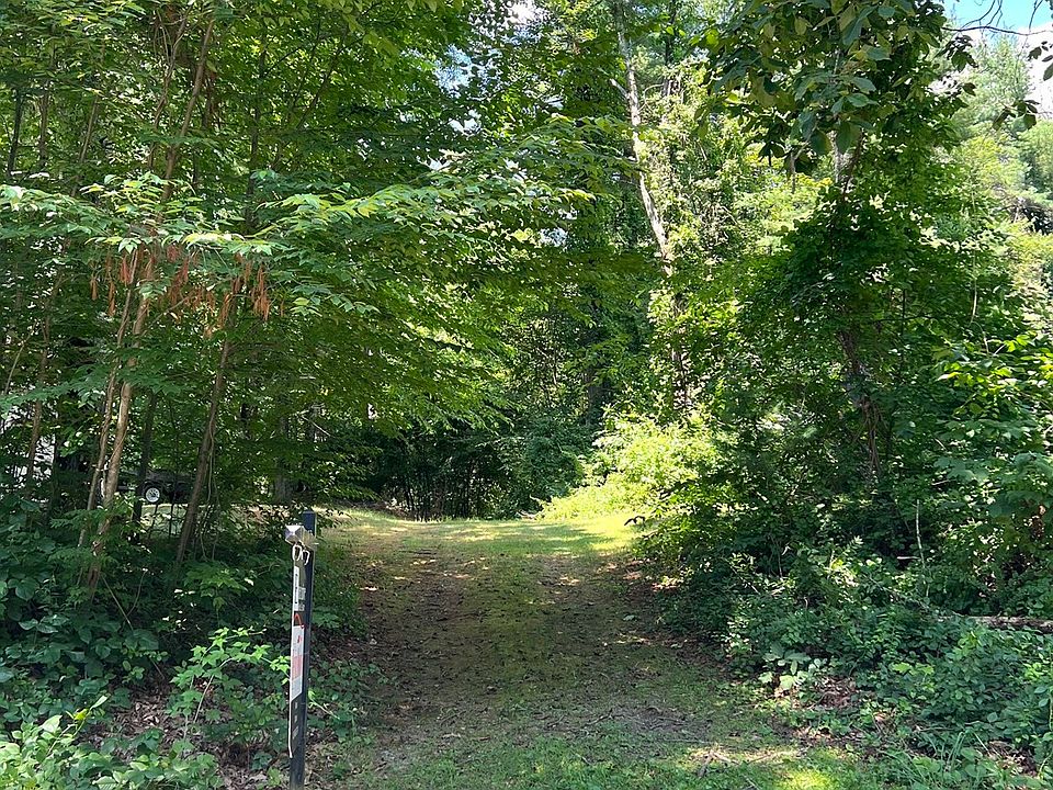 1st image of 49 Babcock Tavern Rd