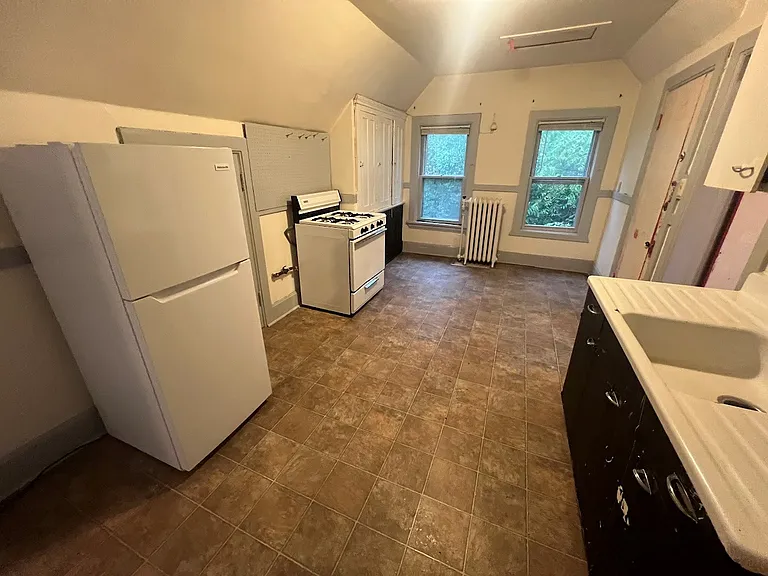 221 N Livingston St #3 — Photo 8