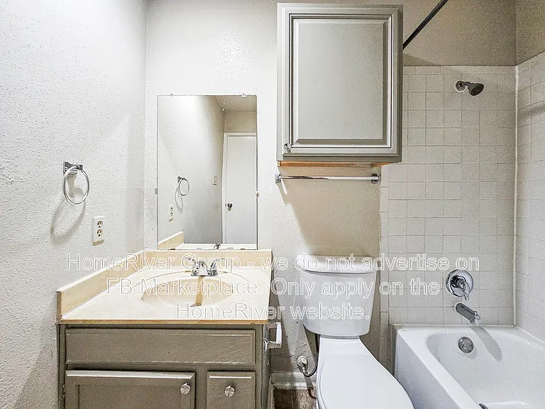3224 Coral Grove Dr — Photo 15