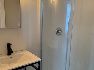 46 Woodland St #1, Worcester, MA 01610