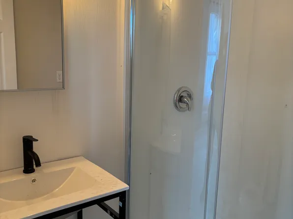 46 Woodland St #1, Worcester, MA 01610