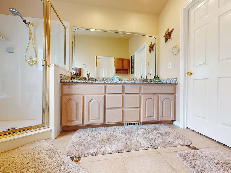 853 W Kestrel Ct — Photo 12