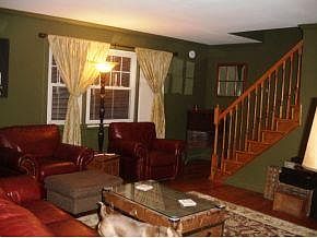 4th image of 104 McMaster St