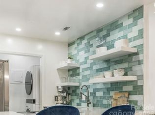 1612 Sharon Rd W APT 68, Charlotte, NC 28210