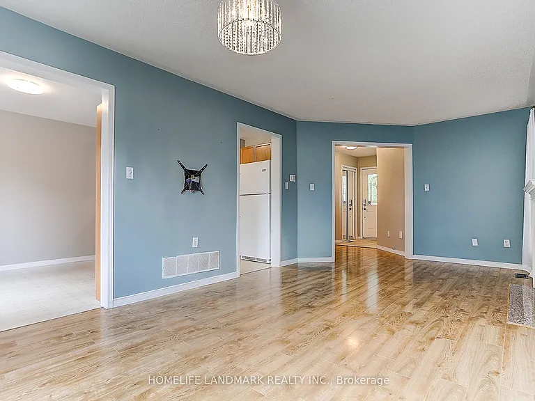 4 Sinden Dr — Photo 8