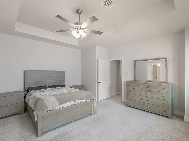 6113 Kendrick Mews — Photo 13