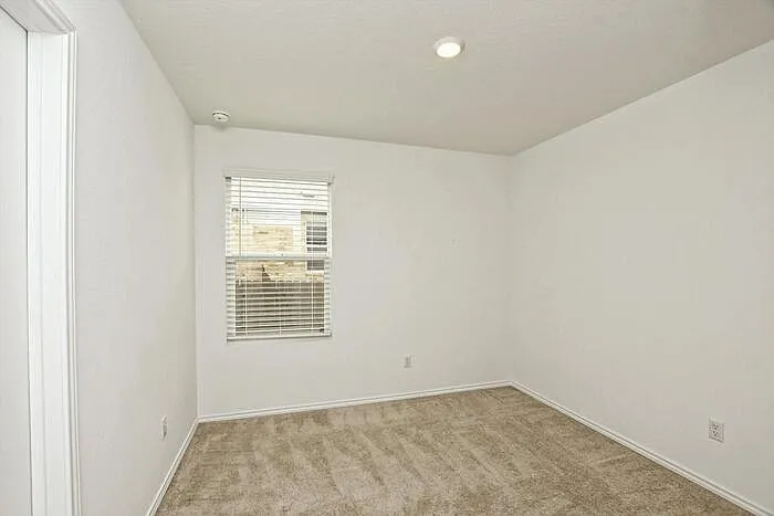 2108 Golden Grain Ln — Photo 21