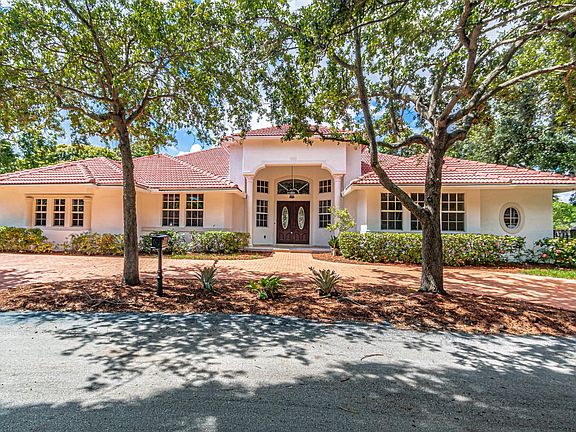 2nd image of 8082 SW 173rd Terrace