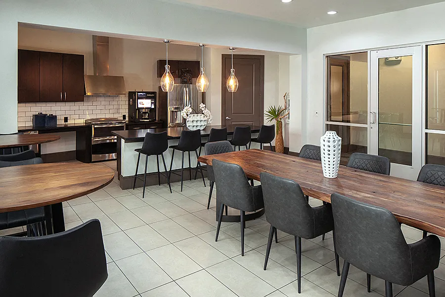District at Greenbriar — Photo 4