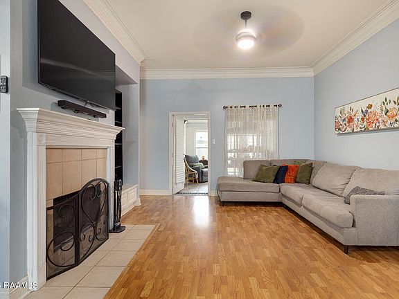 5th image of 115 Tulip Tree Ln