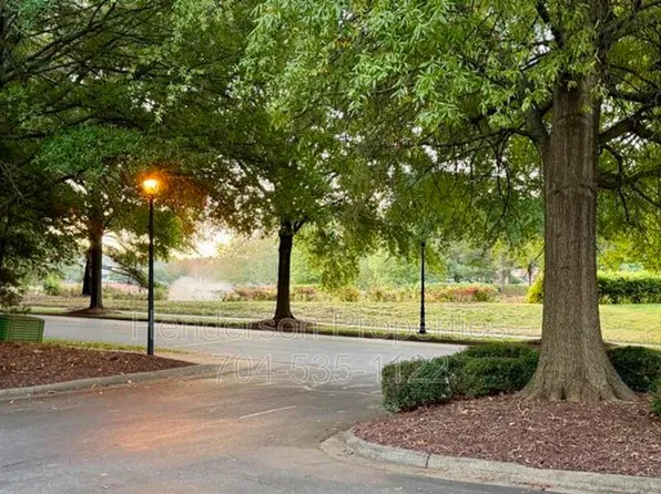 706 Northeast Dr Unit 3, Davidson, NC 28036