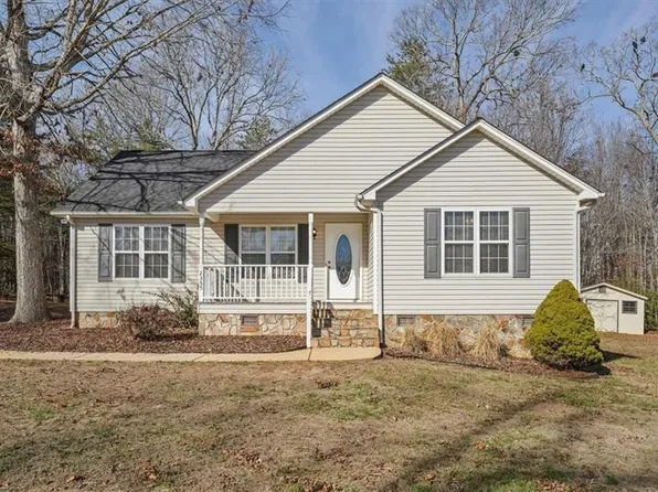 2355 Pine Creek Rdg, Asheboro, NC 27205