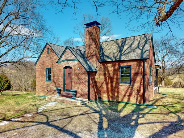 509 Knob Creek Rd, Wartrace, TN 37183