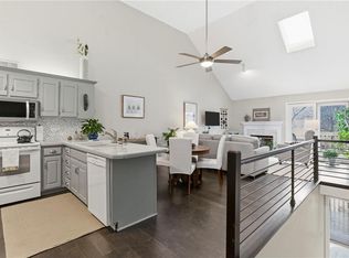 3011 Cedar Crest Dr APT B, Independence, MO 64057