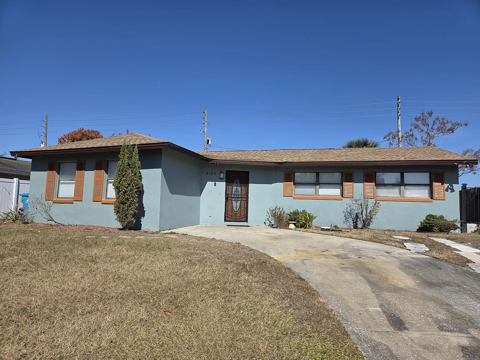 4 bed, 1500 sqft, $2,100 — Photo 1