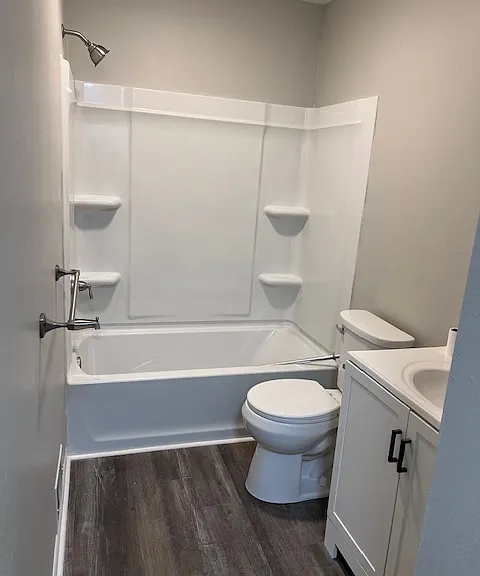 811 Gibbs St #22 — Photo 3