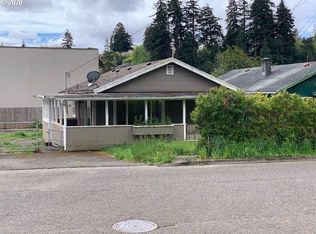 1117 Minnesota Ave, Coos Bay, OR 97420