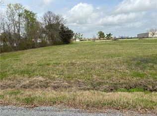 1 Fred Istre Rd, Sulphur, LA 70665