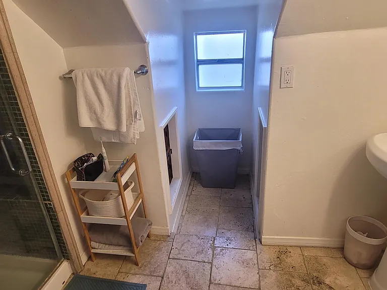 5826 Willoughby Ave #3 — Photo 27