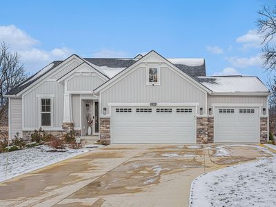 2369 Quarter Horse Dr #37, Cedar Springs, MI, 49319