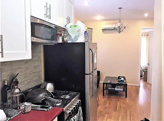 Rented by Brooklyn Group | media 34