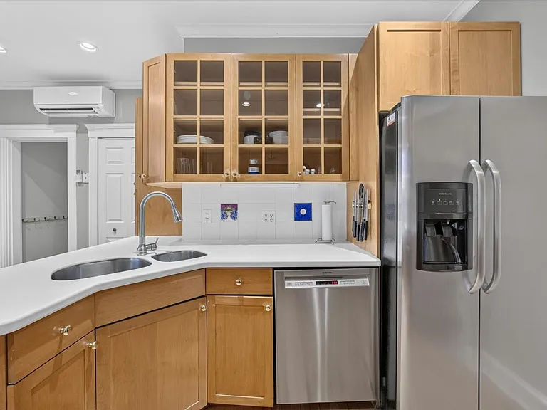 138 Sewall Ave #C — Photo 20
