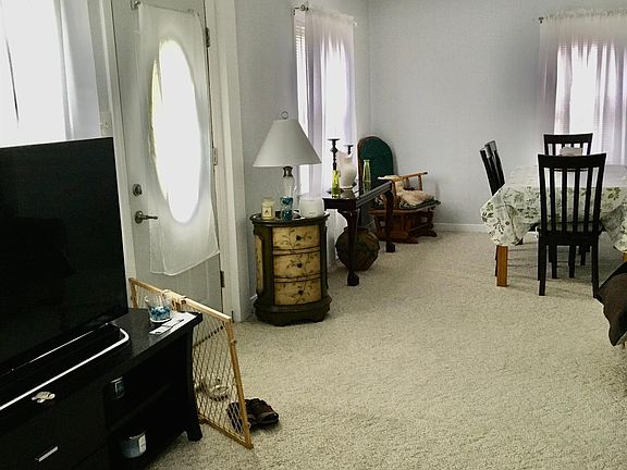 3rd image of 6738 Forestdale Ave
