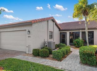 896 Country Club Cir, Venice, FL 34293