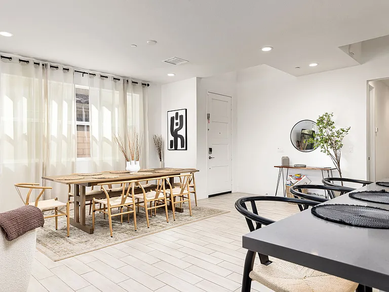 43092 Armonia Ct — Photo 22