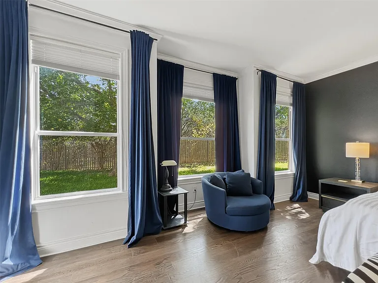6 Candleleaf Ct — Photo 21