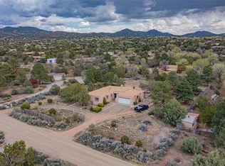 2123 Calle Tecolote, Santa Fe, NM 87505