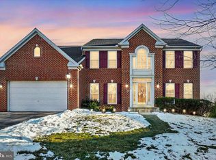 16701 Grant Ct, Shrewsbury, PA 17361