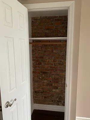 Rented by Hagstrom Management Inc | media 10