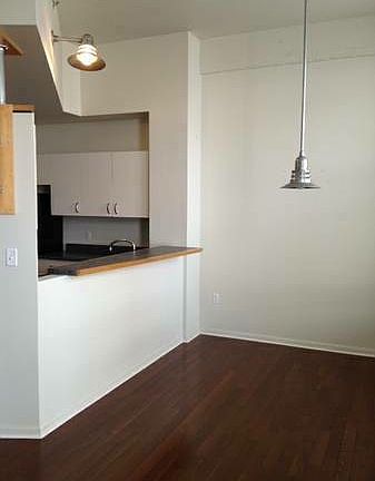 2nd image of 915 Penn Ave APT 310