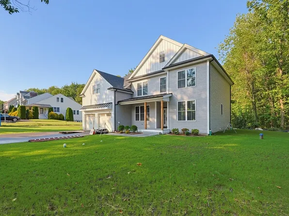 457 Walnut St, Shrewsbury, MA 01545