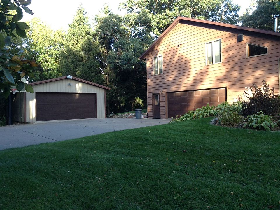 10405 282nd St, Donahue, IA 52746 Zillow