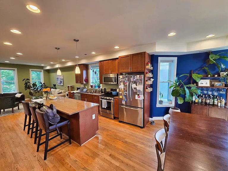 907 Webster St NW #3 — Photo 7