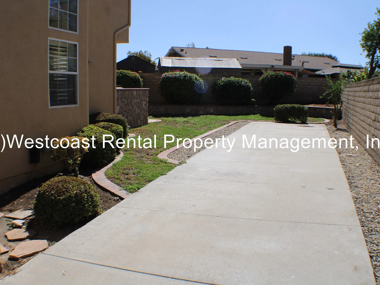 4 bed, 2.5 bath, 1742 sqft, $4,195 — Photo 3