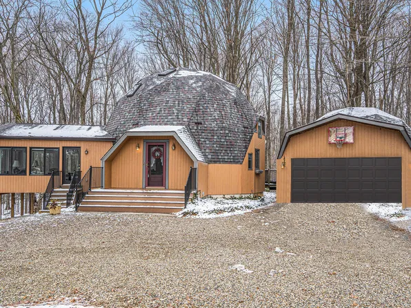 9393 N 17th St, Kalamazoo, MI 49009