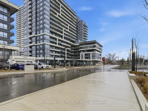 1480 Bayly St #1106, Pickering, ON L1W 0C2