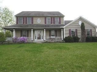 1004 Coopers Run, Amherst, OH