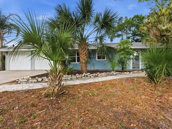 902 37th St W, Bradenton, FL 34205