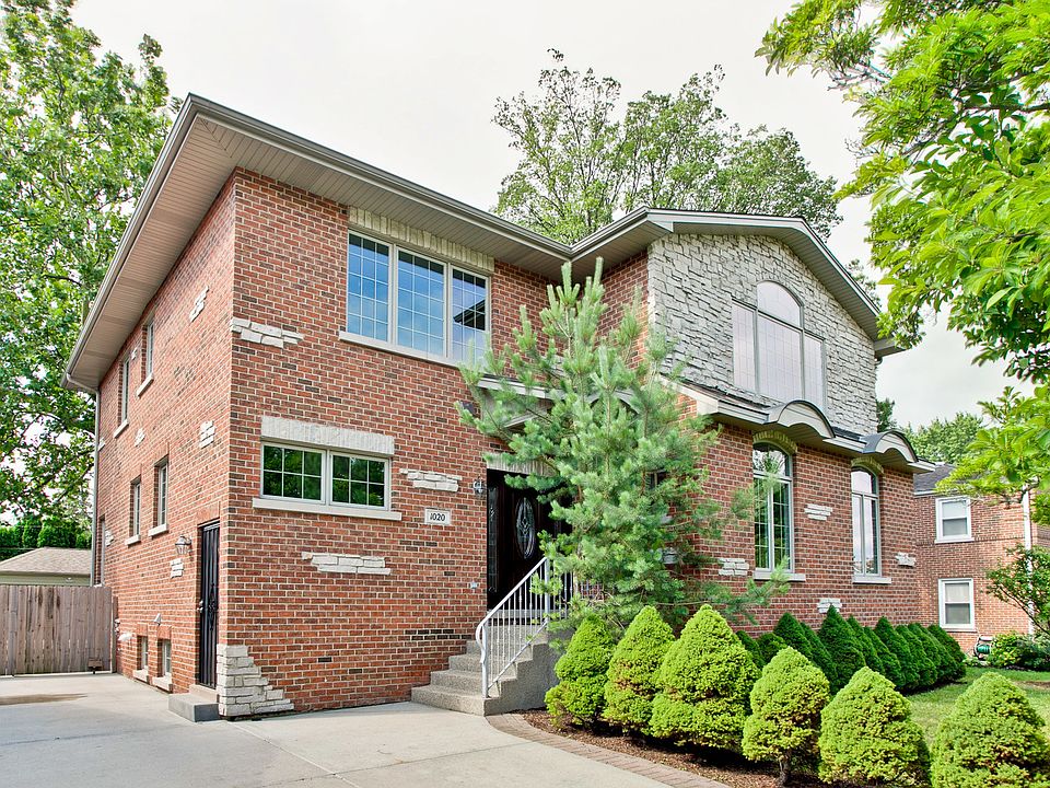 1st image of 1020 Court Ave