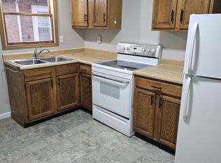 1121 W 2nd St, Bethalto, IL