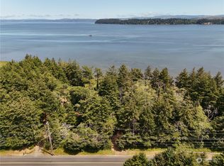 24002 Sandridge Rd, Ocean Park, WA 98640