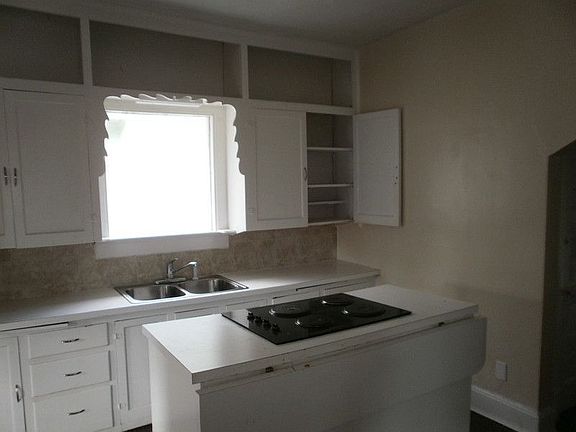 5th image of 1319 Cleveland Ave