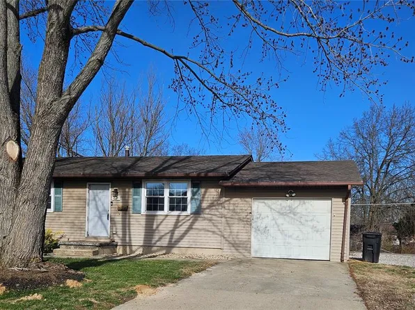 4709 Snow White Ter, Alton, IL 62002
