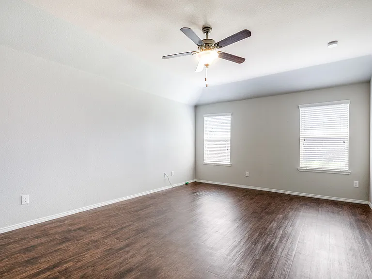 4309 Coney Island Dr — Photo 13