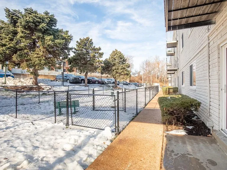 Riverstation Apartments — Photo 15