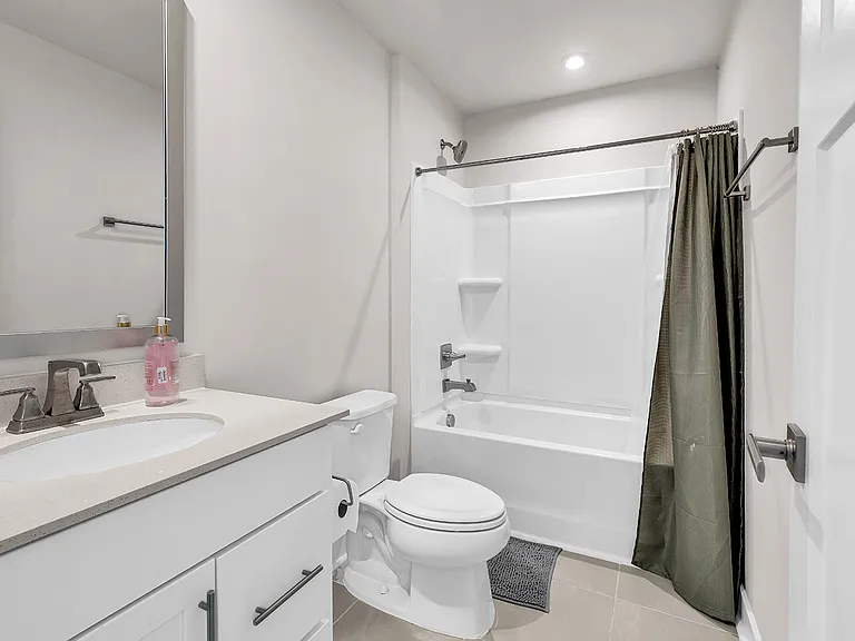 2504 Rowyn St — Photo 18